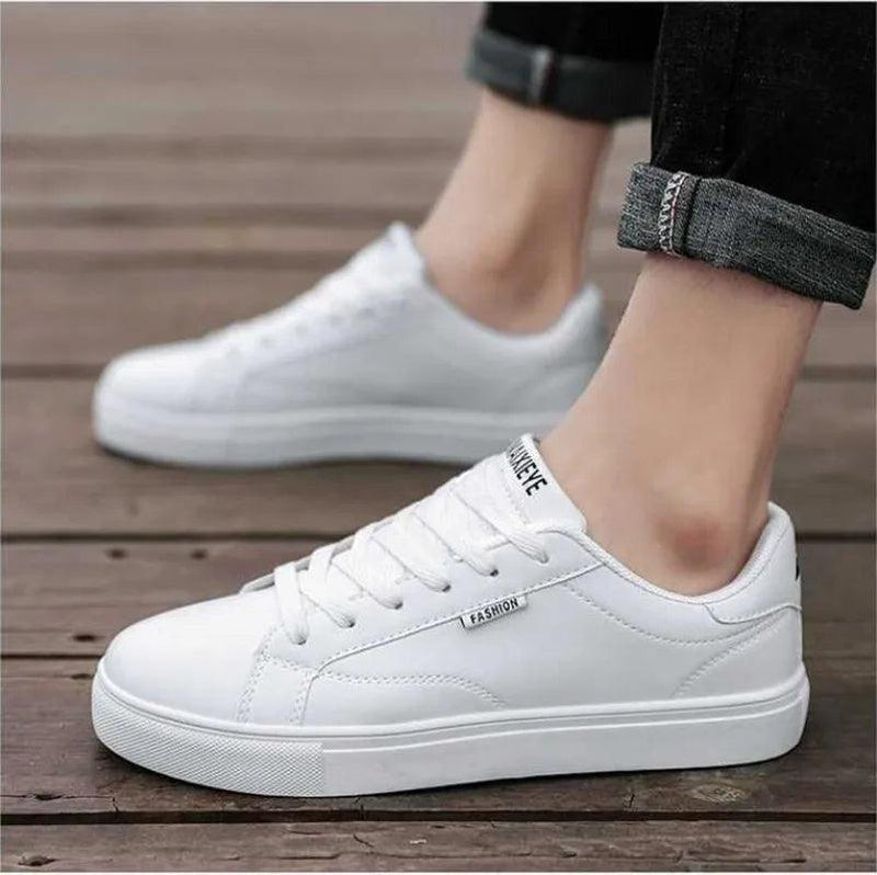 Men Shoes Sneakers 2022 New Summer White Fashion Board White Men's Zapatillas Hombre Chaussure Homme